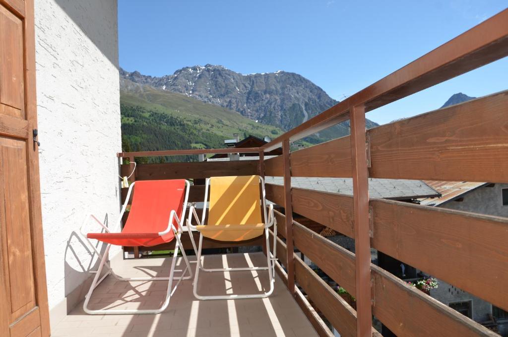 Meuble Rosalpina Hotel Isolaccia Exterior foto