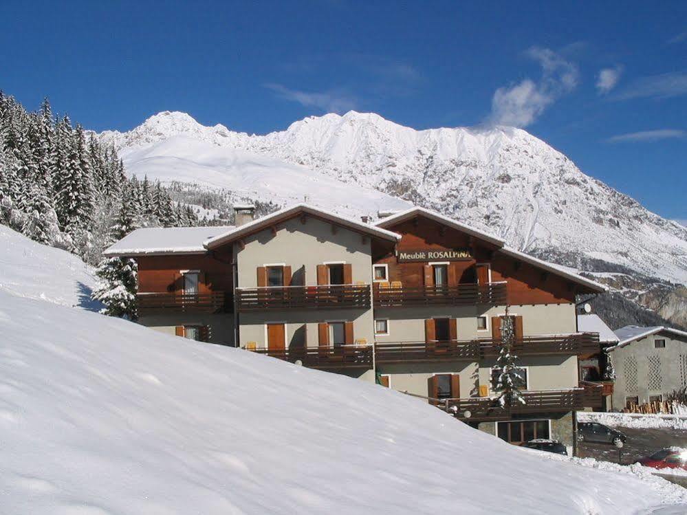Meuble Rosalpina Hotel Isolaccia Exterior foto